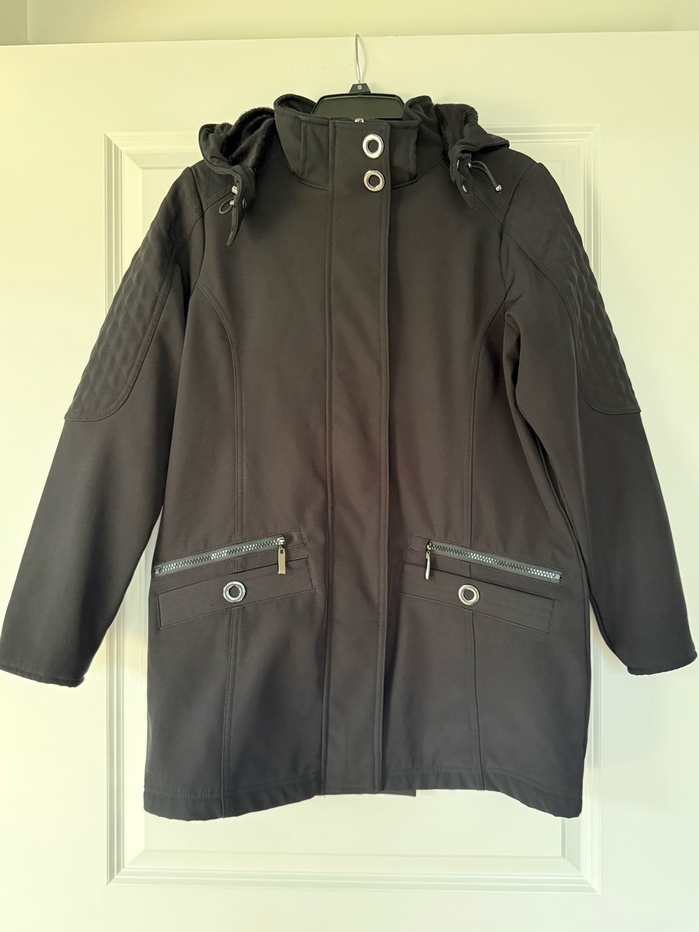Black Women's Hooded Trench Coat with Quilted Shoulders